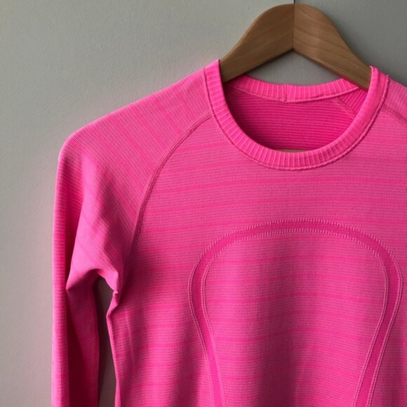Lululemon Long Sleeve Run Swiftly Tech in Heathered Raspberry Stripe - Picture 3 of 8